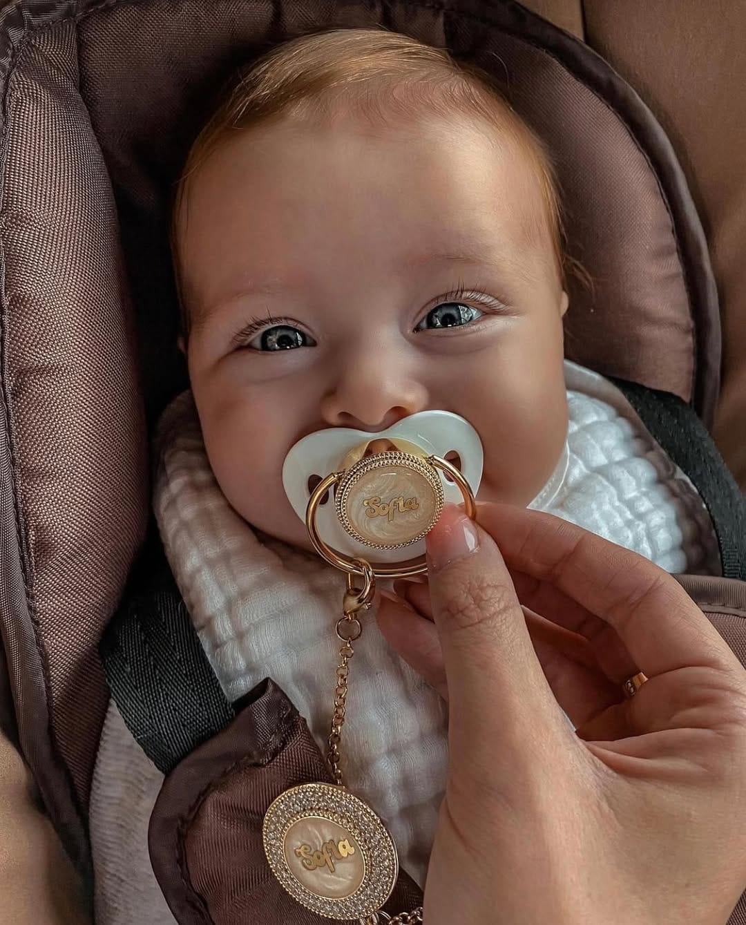 Post 8 by Mini Plum on Instagram (image)