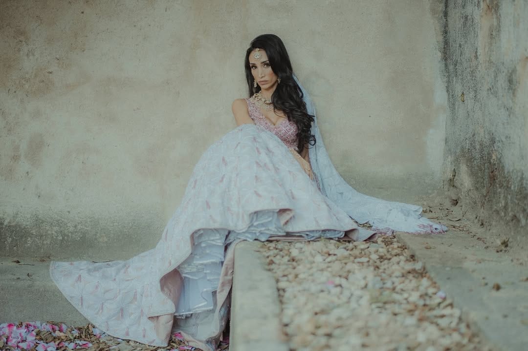 Post 2 by Ekta Solanki Lamba on Instagram (carousel)