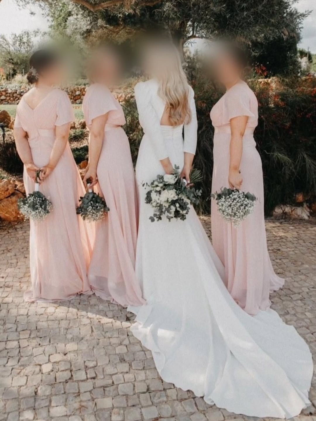 Post 4 by WEDDING & BRIDESMAID DRESSES on Instagram (carousel)