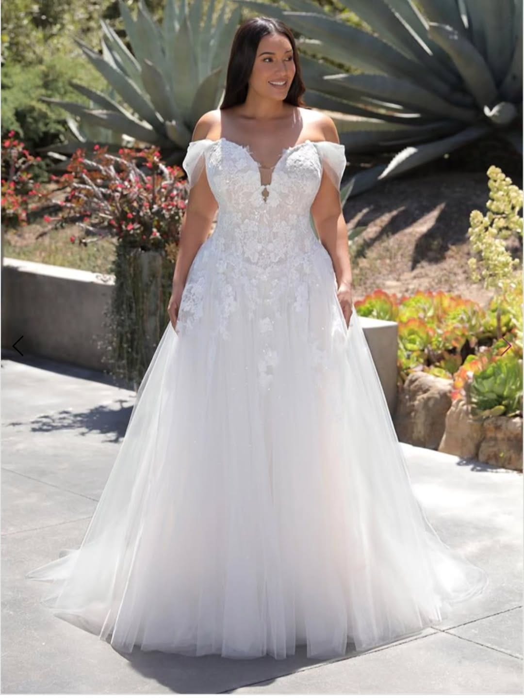 Post 7 by WEDDING & BRIDESMAID DRESSES on Instagram (carousel)