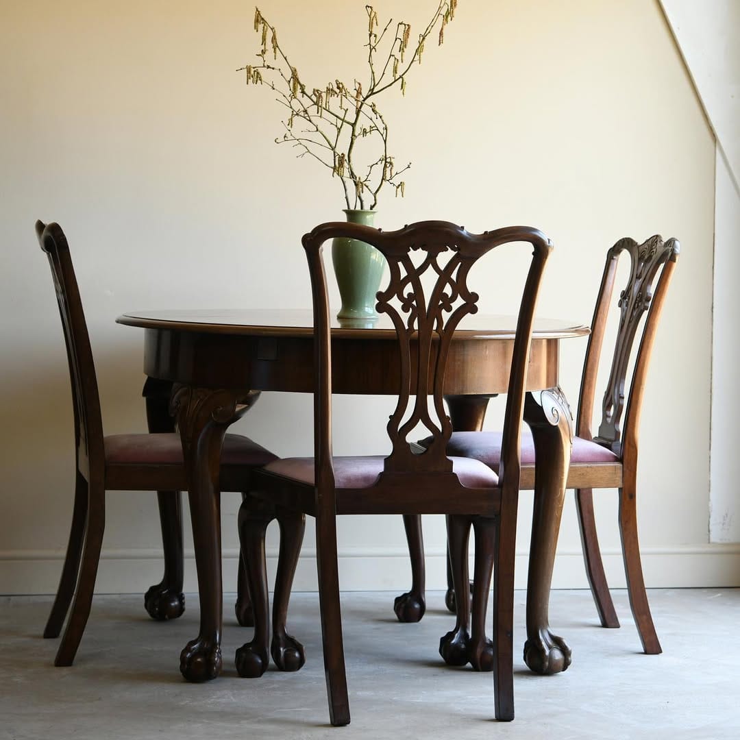 Post 7 by Kernow Furniture Antique & Vintage Online Store on Instagram (image)
