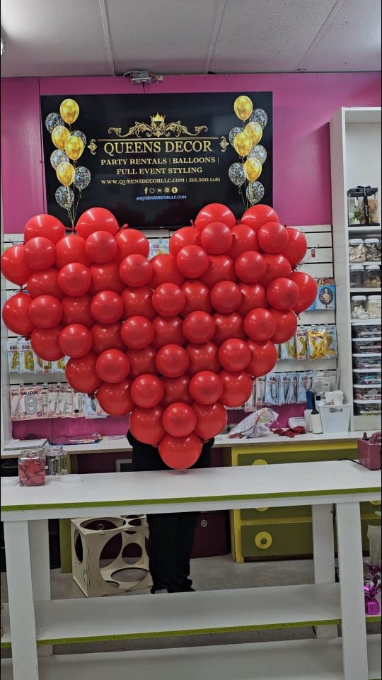 Post 6 by Loteba - Party Rental | Balloons | Events decoration on Instagram (video)