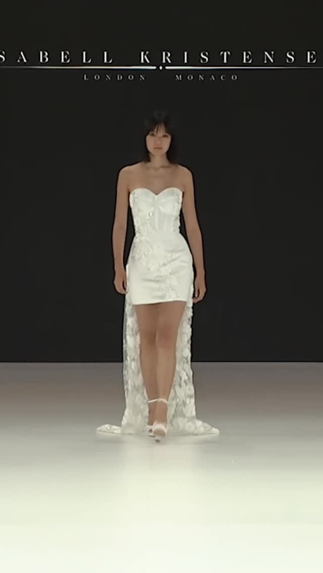Post 3 by Isabell Kristensen Couture on Instagram (video)