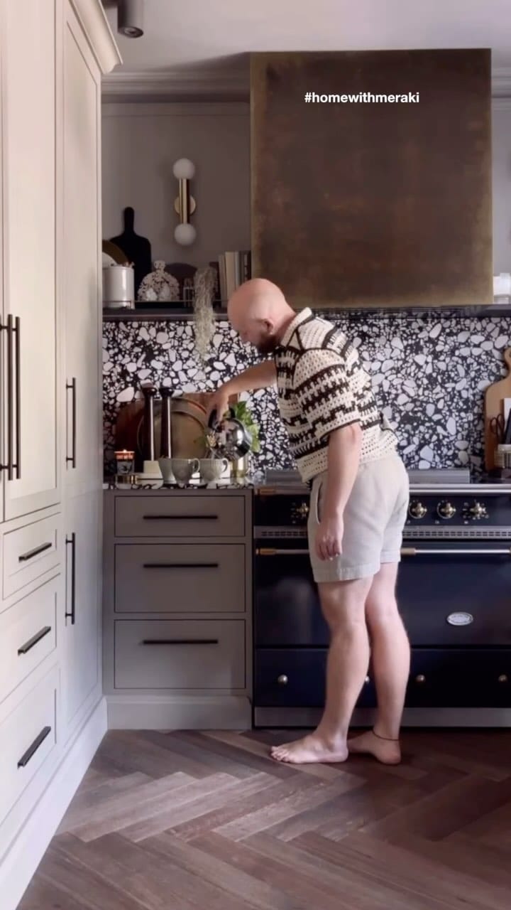 Post 10 by shopmeraki.co on Instagram (video)