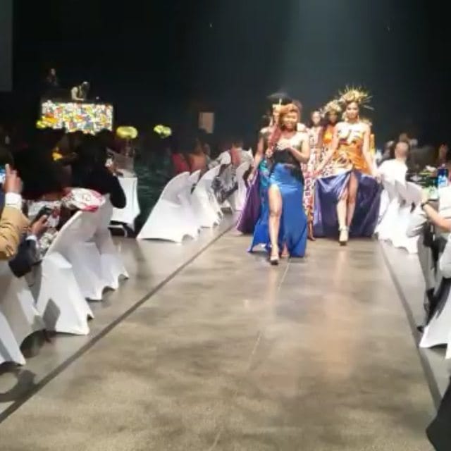 Post 3 by Afrodite on Instagram (video)