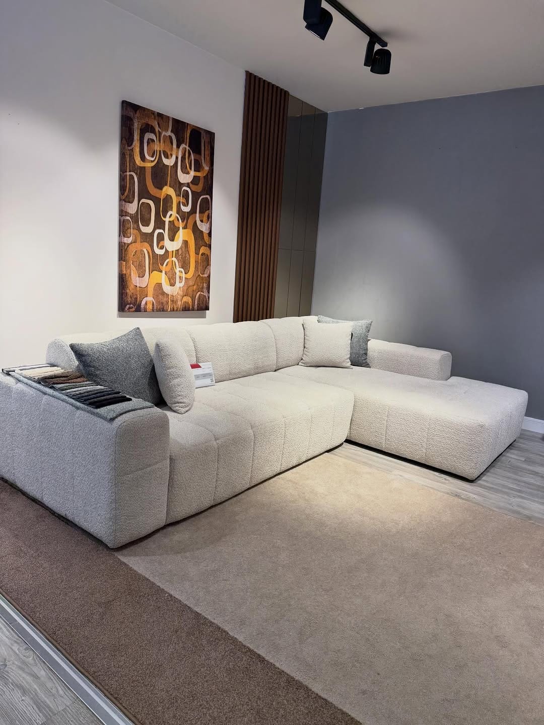 Post 4 by Ider Furniture on Instagram (image)