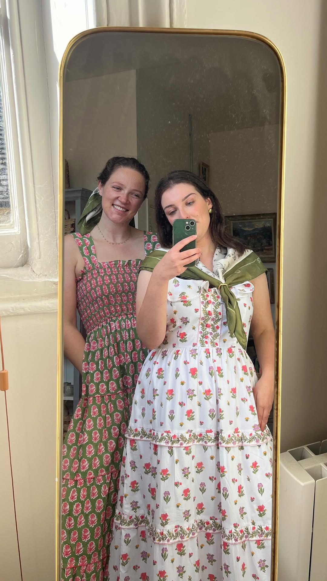 Post 3 by India & Mills on Instagram (video)