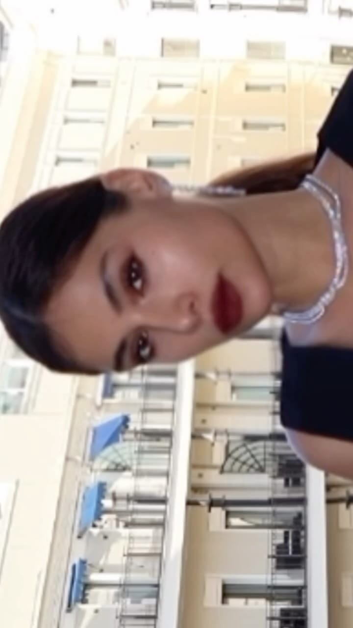 Post 4 by Yasmin Verheijen on Instagram (video)