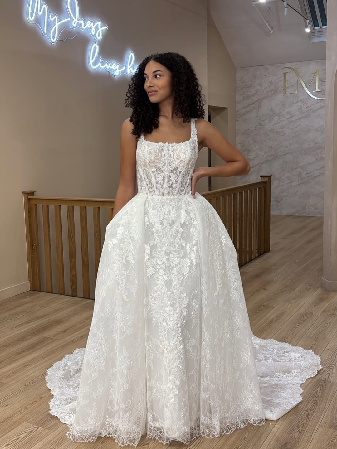 Post 1 by LAURA MAY BRIDAL on Instagram (carousel)