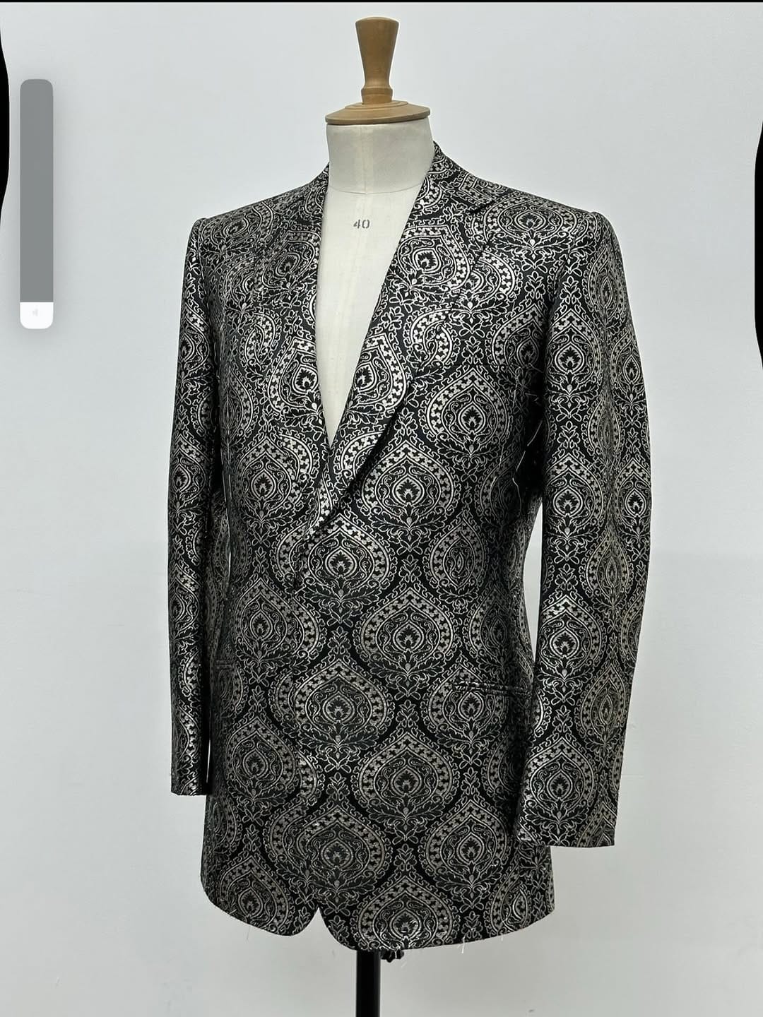 Post 9 by H&S tailoring on Instagram (image)