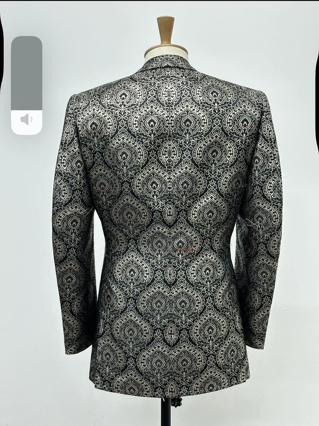 Post 5 by H&S tailoring on Instagram (image)
