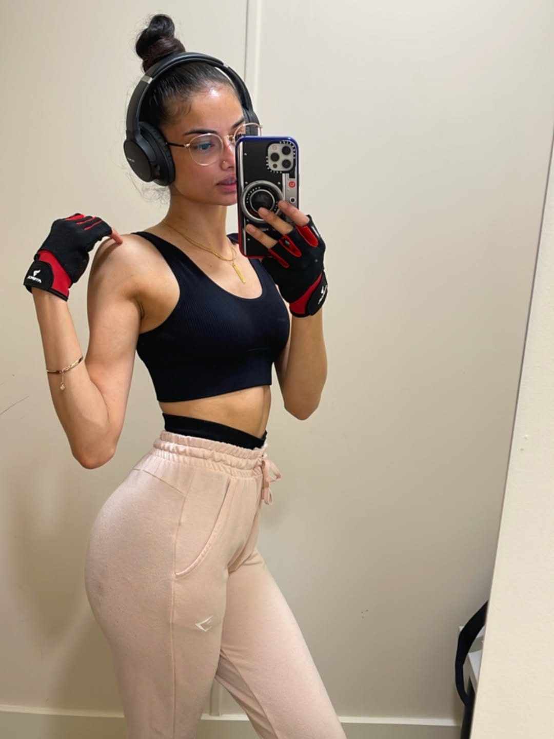 Post 6 by 𝐊 𝐈 𝐑 𝐀 𝐍 ☀️ on Instagram (image)