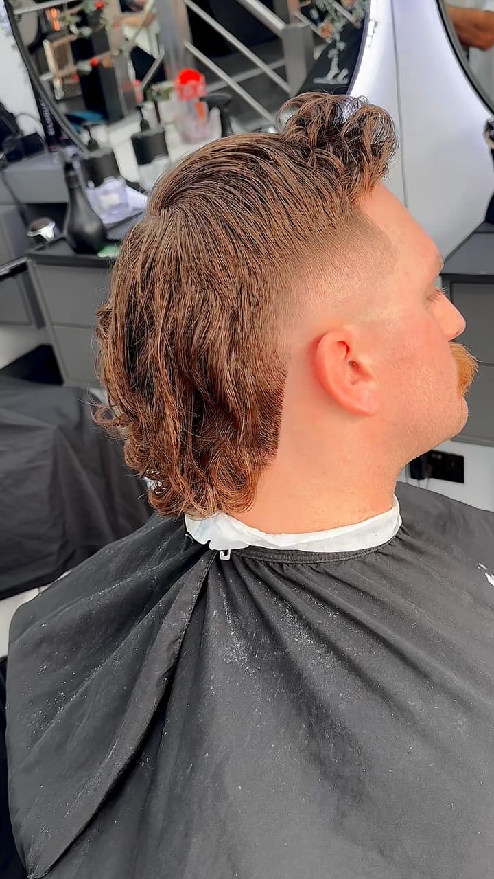 Post 5 by No.11 elegant male grooming on Instagram (video)