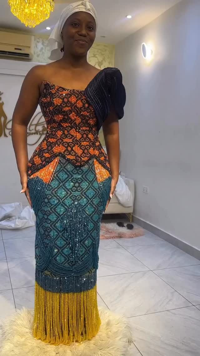 Post 8 by Kente Styles on Instagram (video)