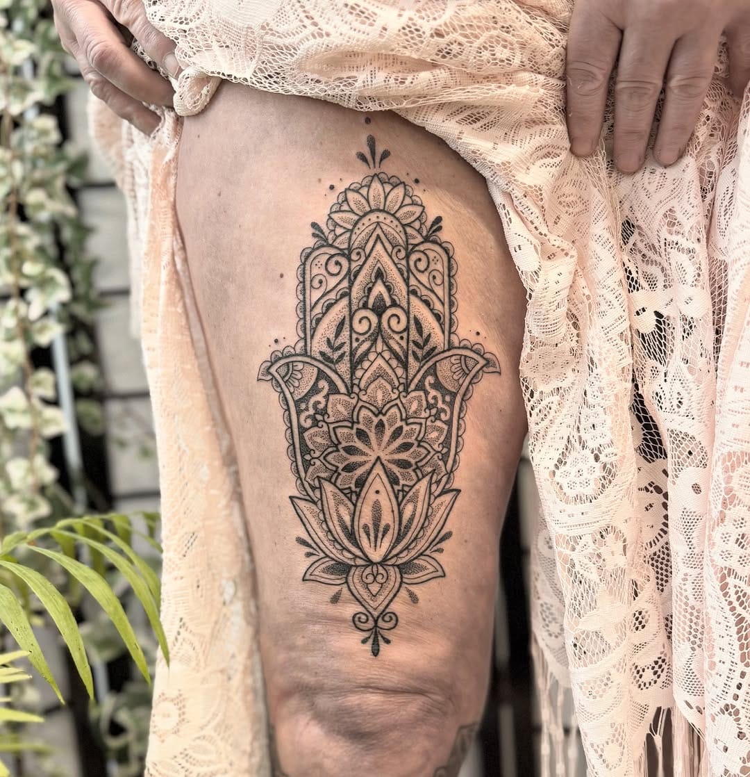 Post 2 by Saskia Viney on Instagram (carousel)