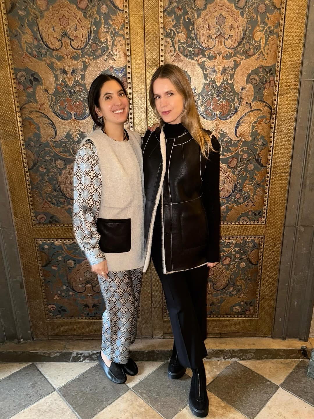 Post 10 by M U Z U N G U  S I S T E R S 🧿 on Instagram (carousel)