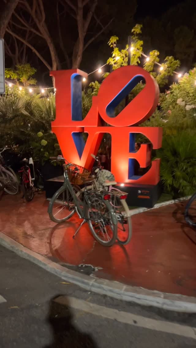 Post 8 by Conceptually Yours on Instagram (video)
