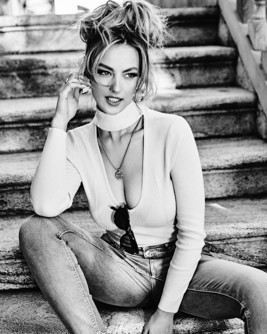 Post 8 by KLAUDIA WONATOWSKA 🇵🇱 on Instagram (carousel)