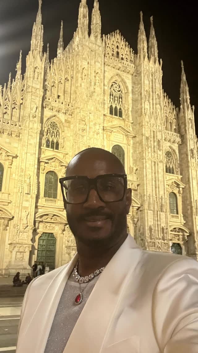 Post 5 by Perry Jones on Instagram (video)