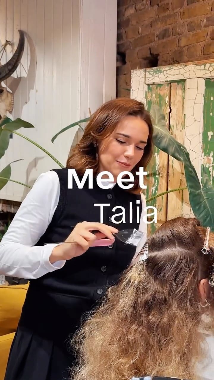 Post 6 by BLUE TIT LONDON - HAIR SALONS on Instagram (video)