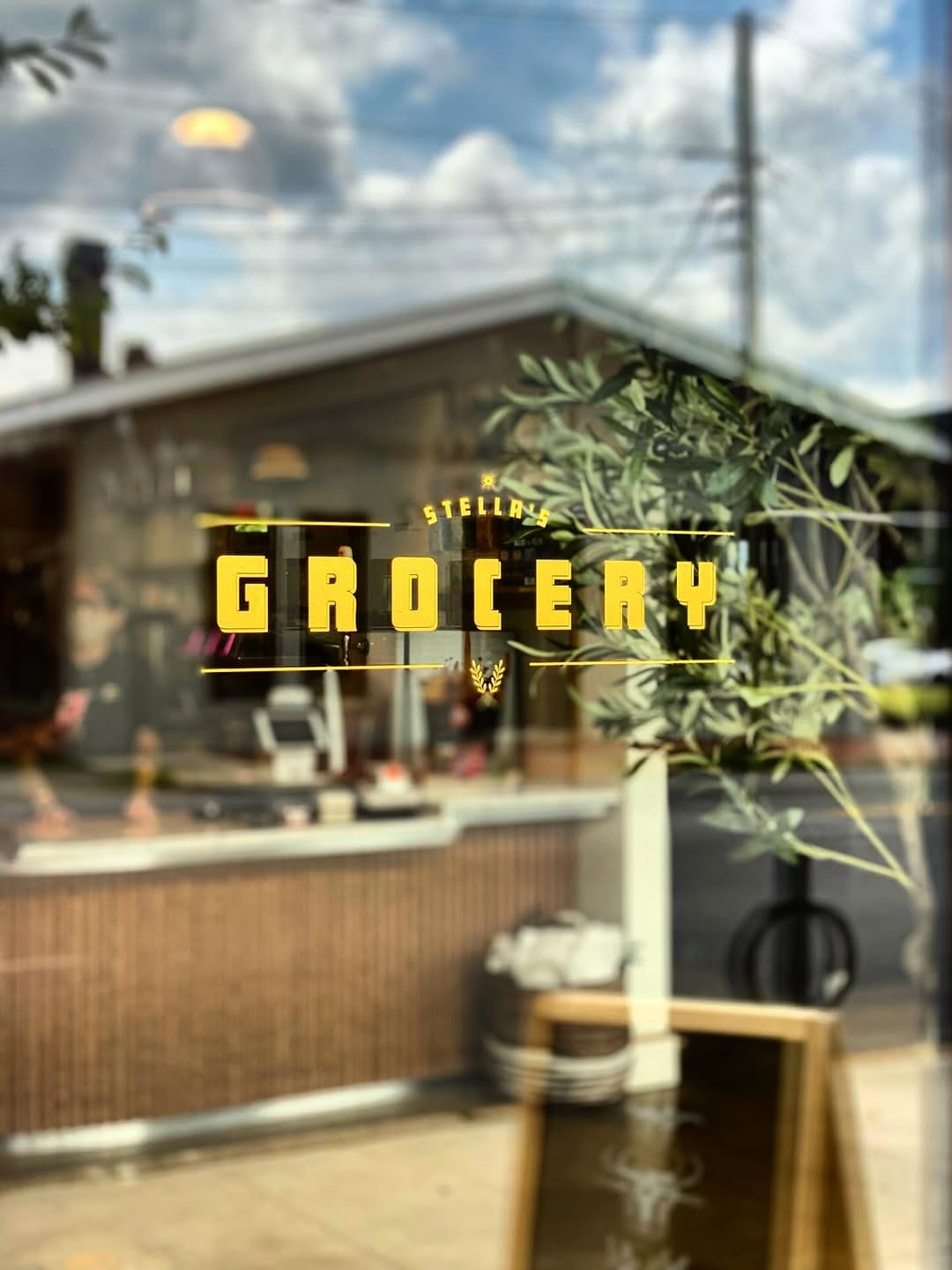 Post 3 by Stella's Grocery on Instagram (image)