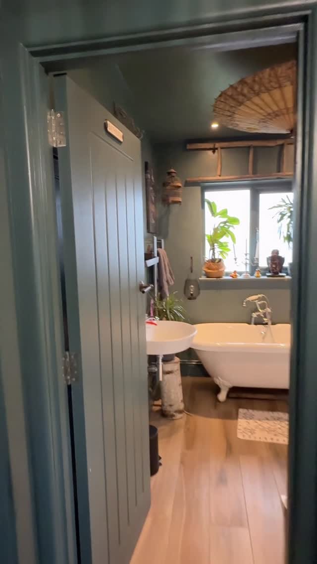 Post 1 by Home styling and inspiration on Instagram (video)