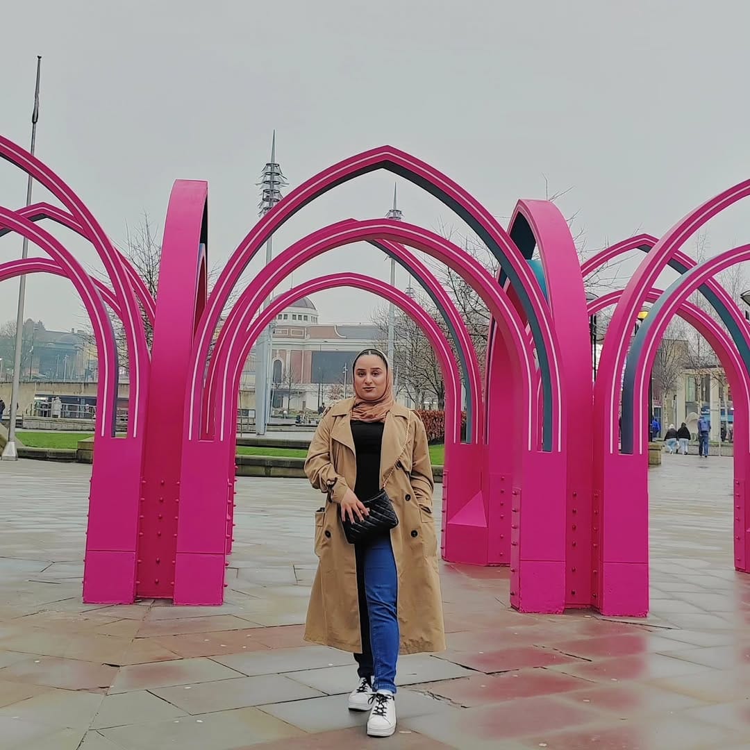 Post 10 by Areeba Noreen on Instagram (image)