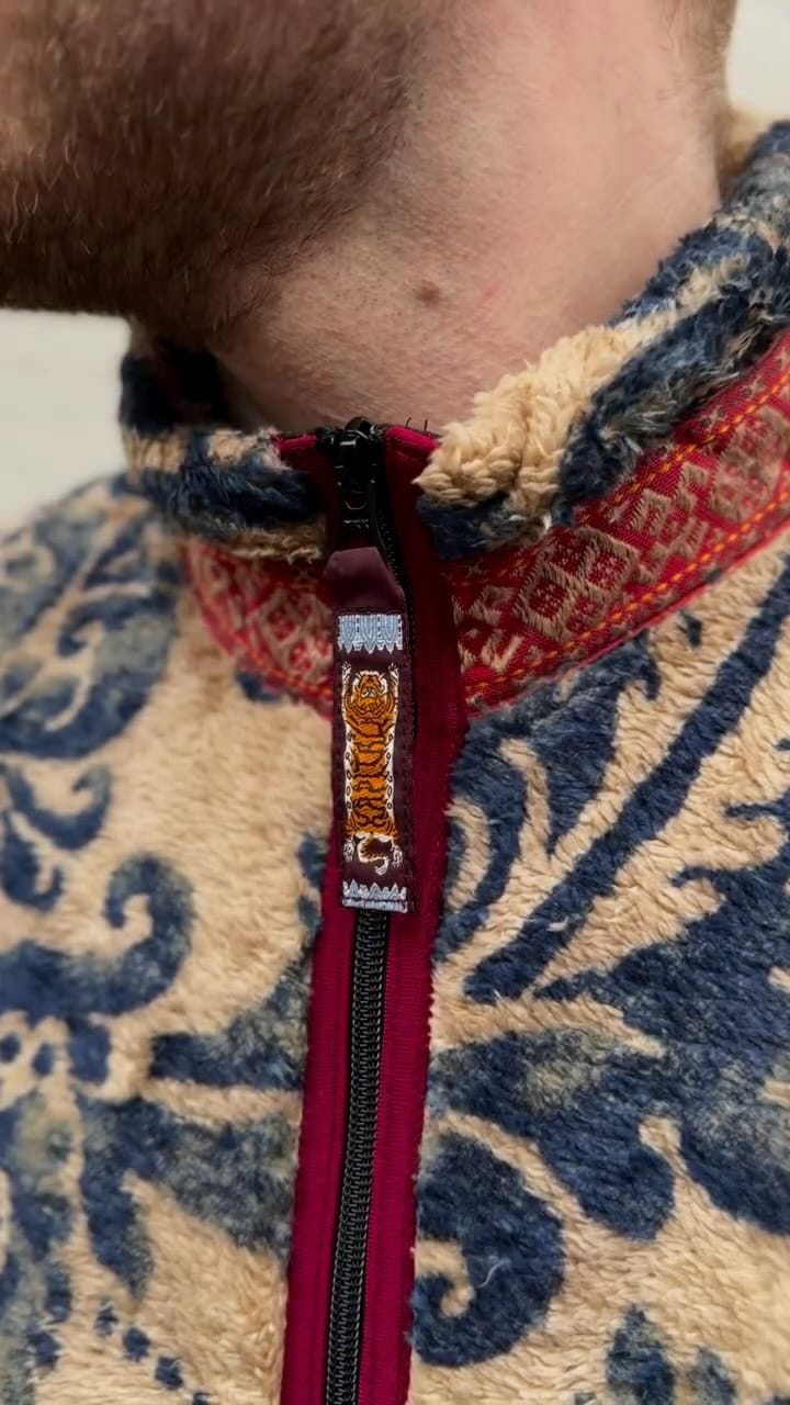 Post 6 by Peggs & son. on Instagram (video)