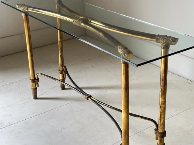 Post 6 by Nick Jones Antiques on Instagram (video)