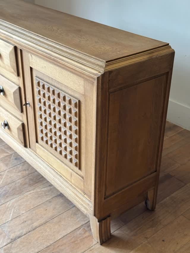 Post 9 by Nick Jones Antiques on Instagram (video)