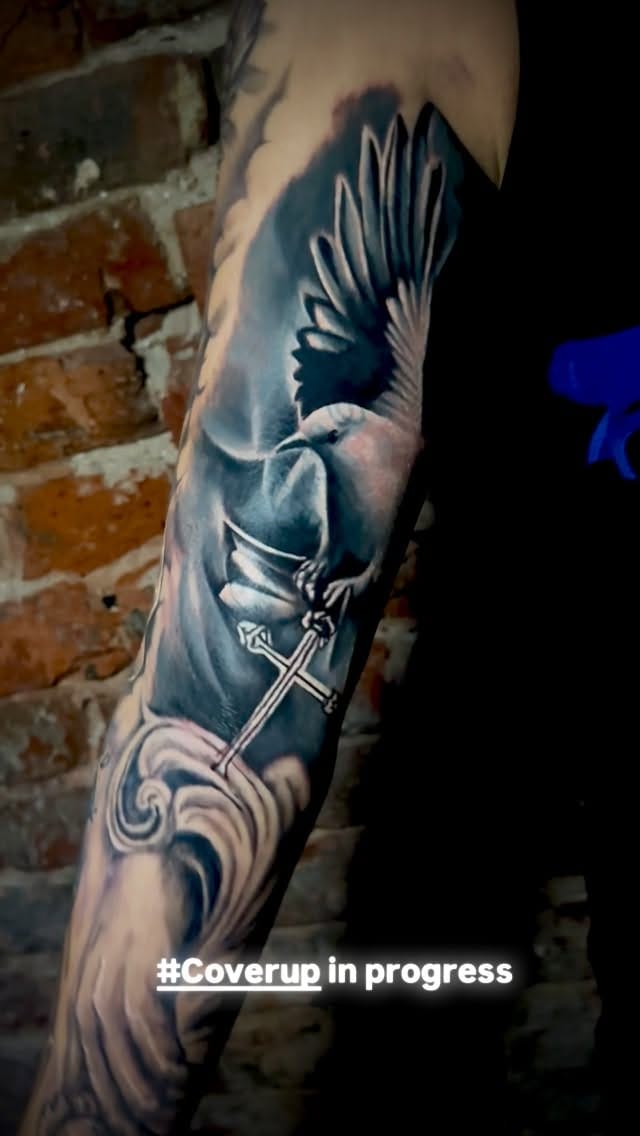 Post 6 by 𝐃𝐢𝐞 𝐅𝐨𝐫 𝐀𝐫𝐭 𝐓𝐚𝐭𝐭𝐨𝐨 Studio on Instagram (video)