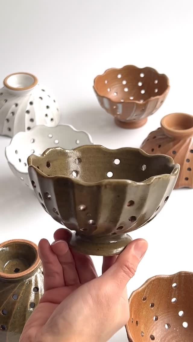 Post 10 by Nom Living on Instagram (video)