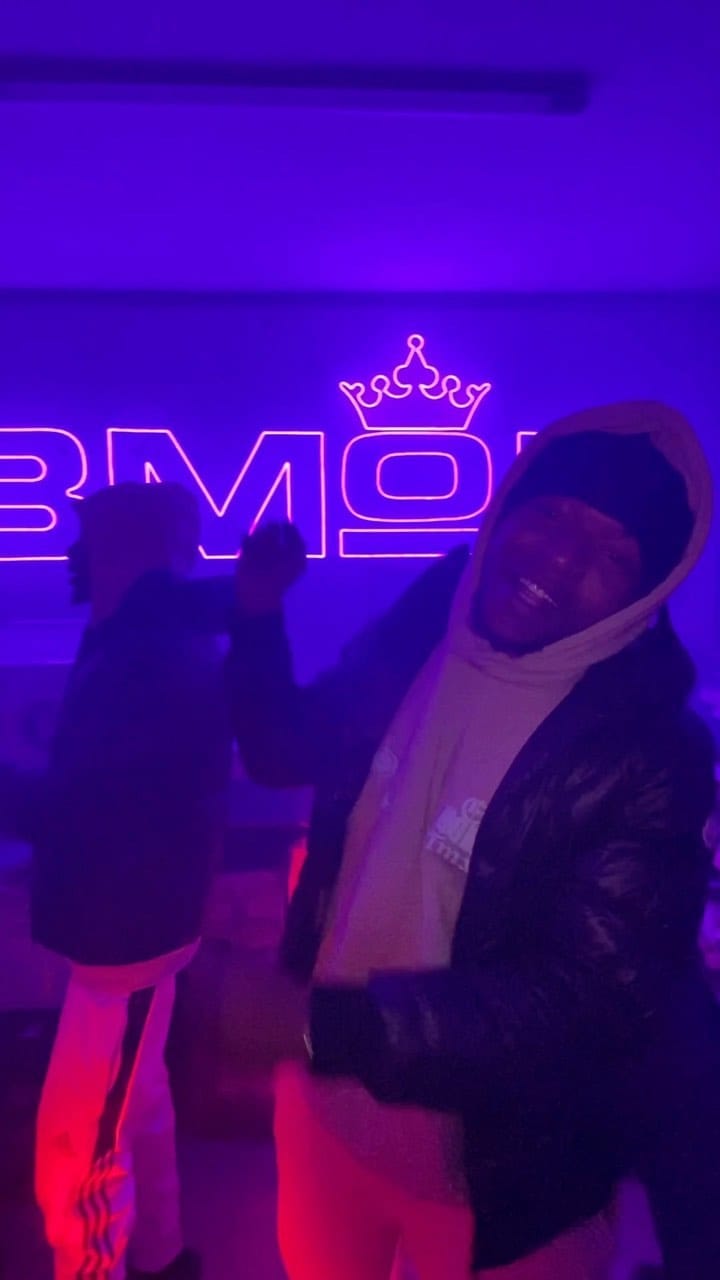 Post 5 by Ollie Thomson on Instagram (video)