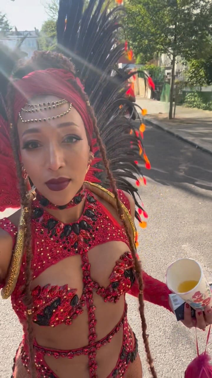 Post 4 by Ila Leila Costumes on Instagram (video)