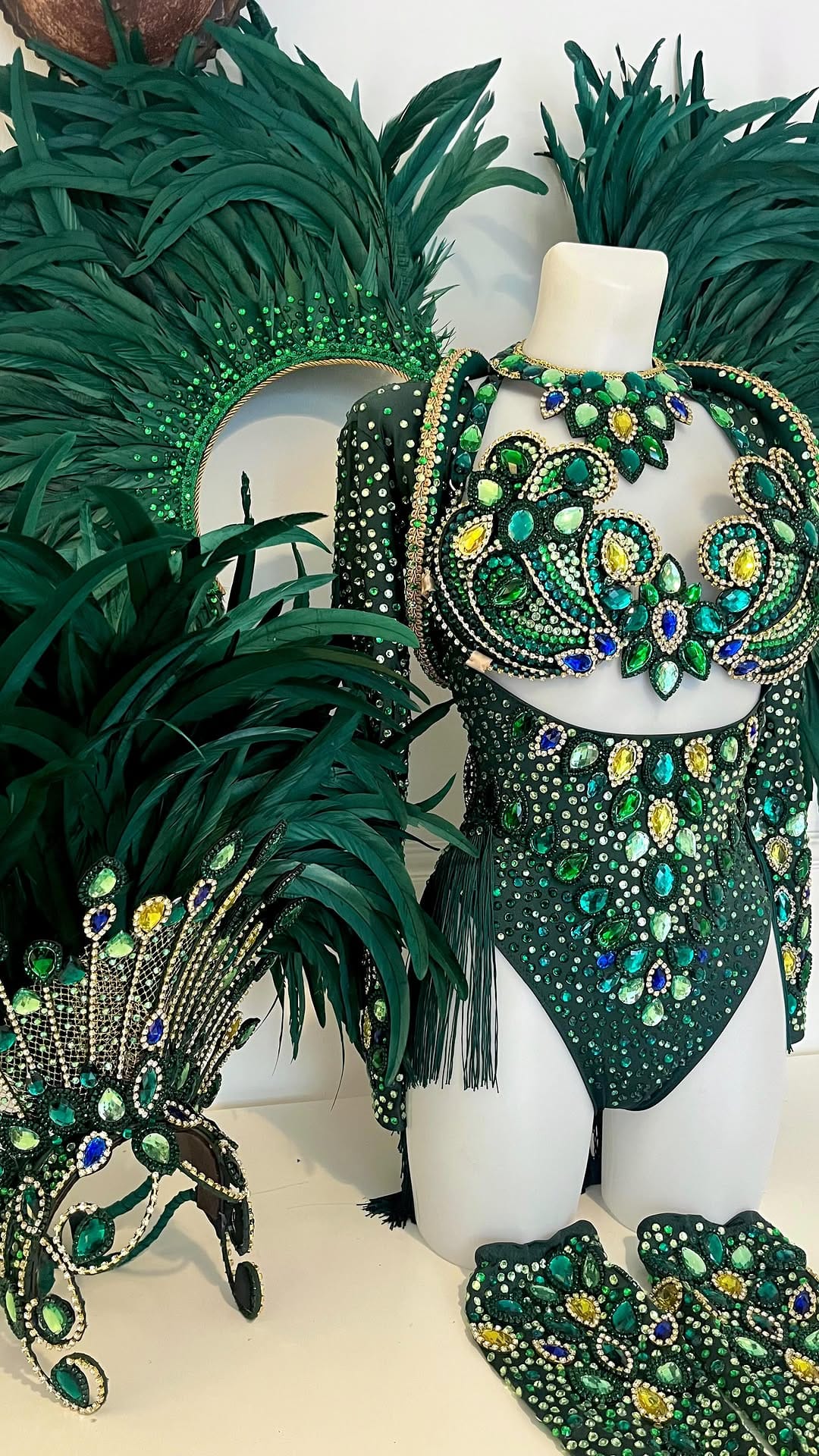 Post 6 by Ila Leila Costumes on Instagram (video)