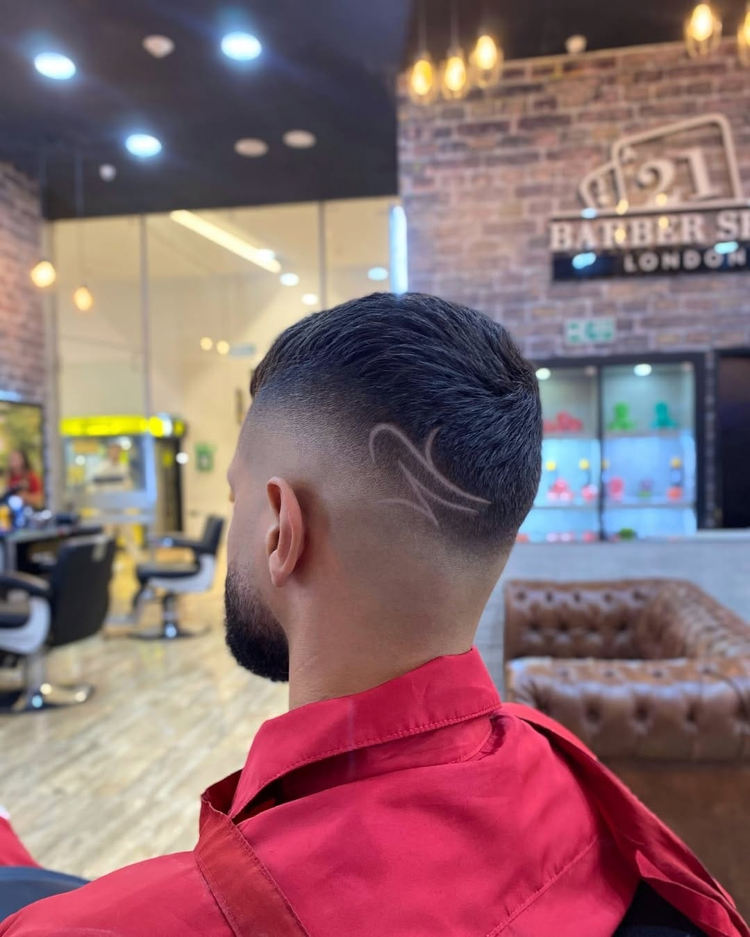 Post 5 by 21 BARBER SHOP🇺🇸🏴󠁧󠁢󠁥󠁮󠁧󠁿🇮🇹 on Instagram (image)