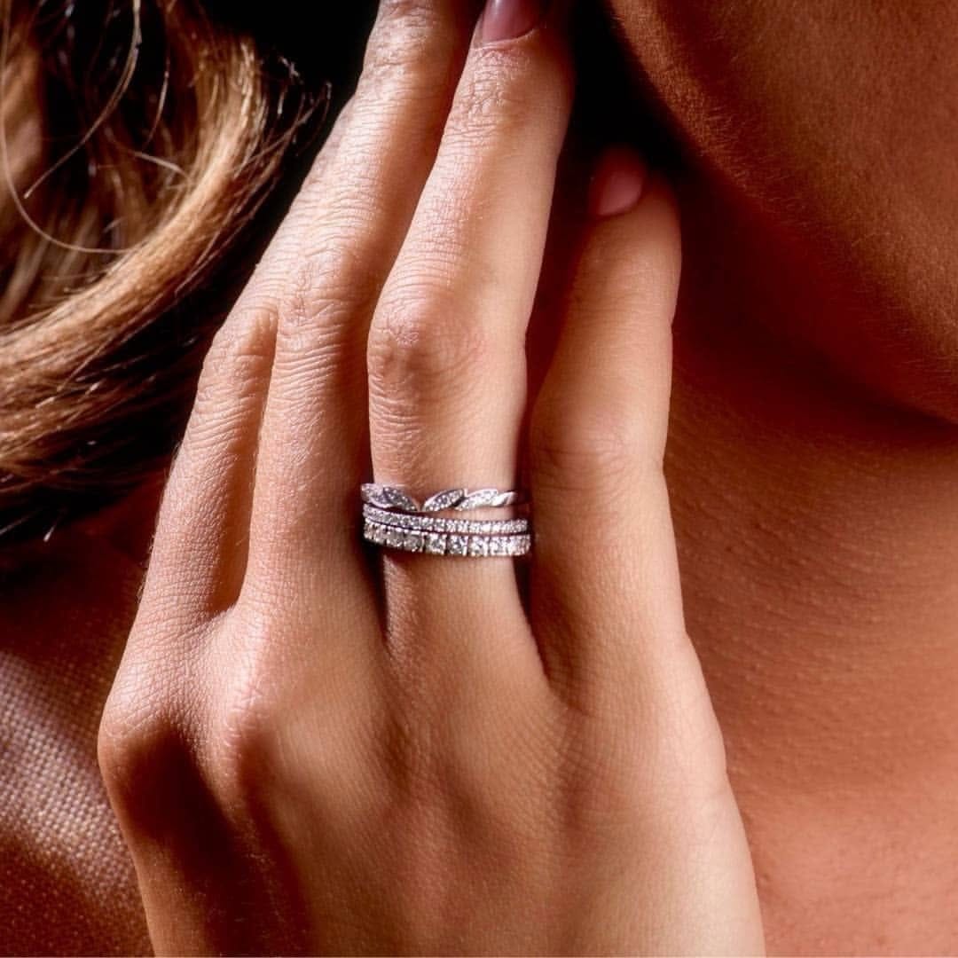 Post 3 by Daniel Henderson Jewellery on Instagram (image)