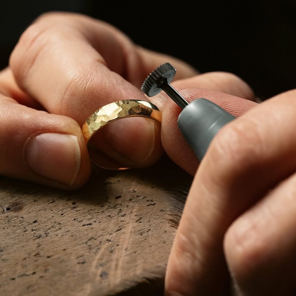 Post 7 by Daniel Henderson Jewellery on Instagram (image)