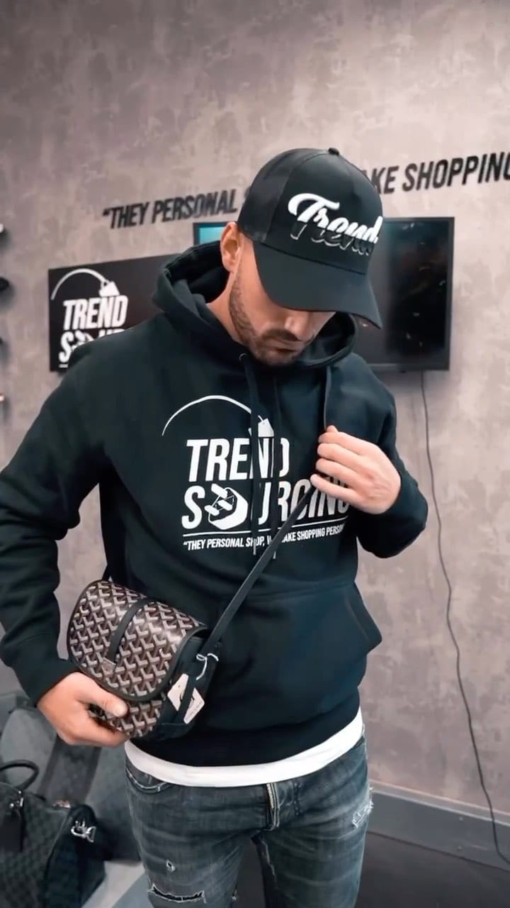 Post 10 by @masterstitch_ on Instagram (video)