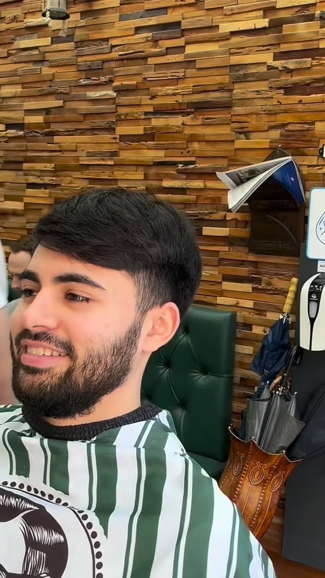 Post 5 by Venus Barbers Clapham on Instagram (video)