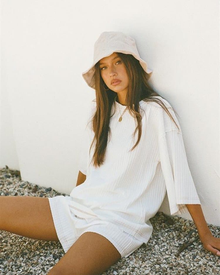 Post 3 by FALLEN LEMONS on Instagram (image)
