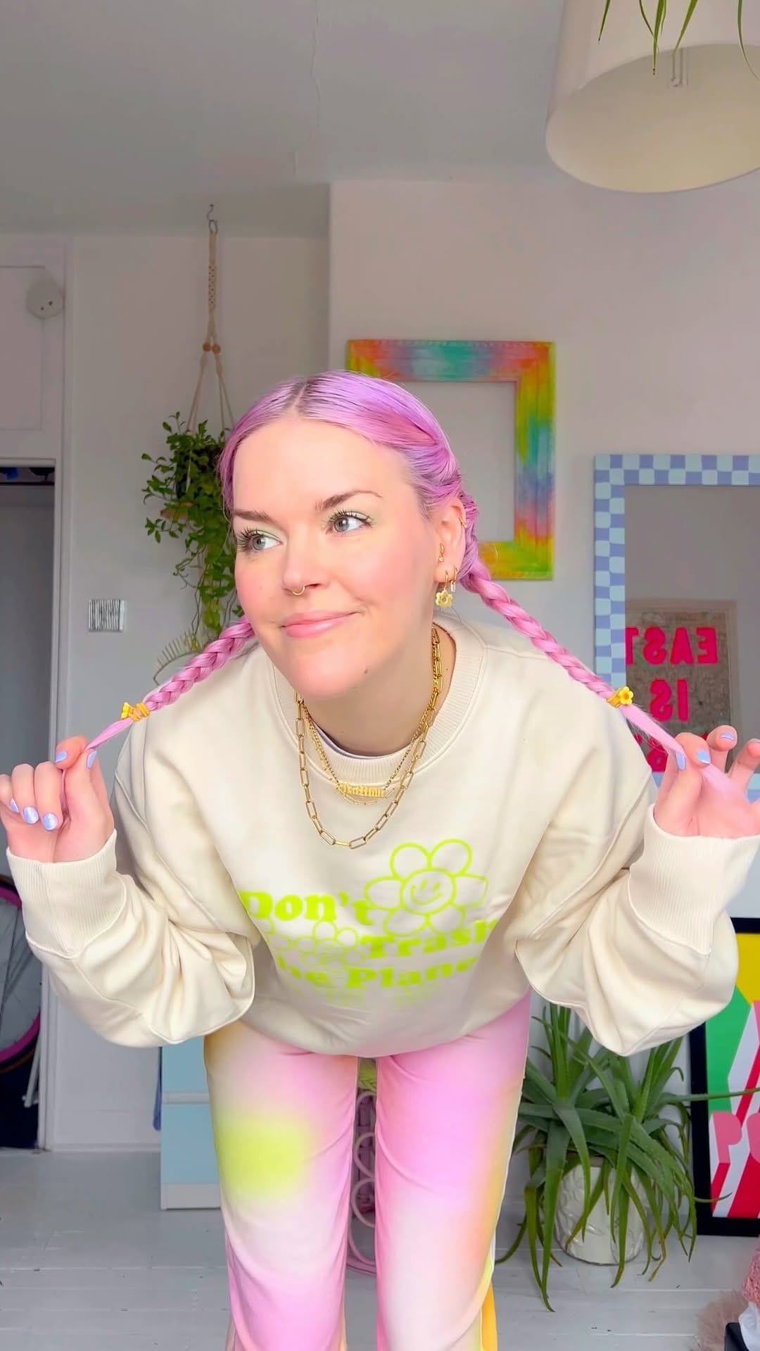 Post 4 by Care Wears on Instagram (video)