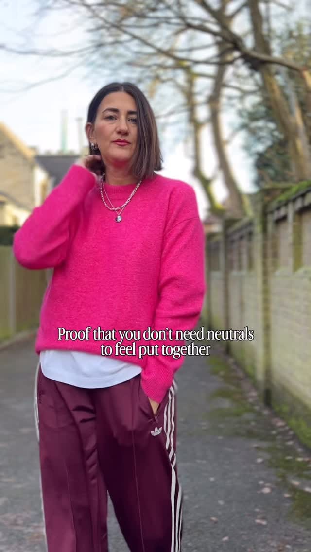 Post 4 by Nina Whitehead | Personal Stylist on Instagram (video)