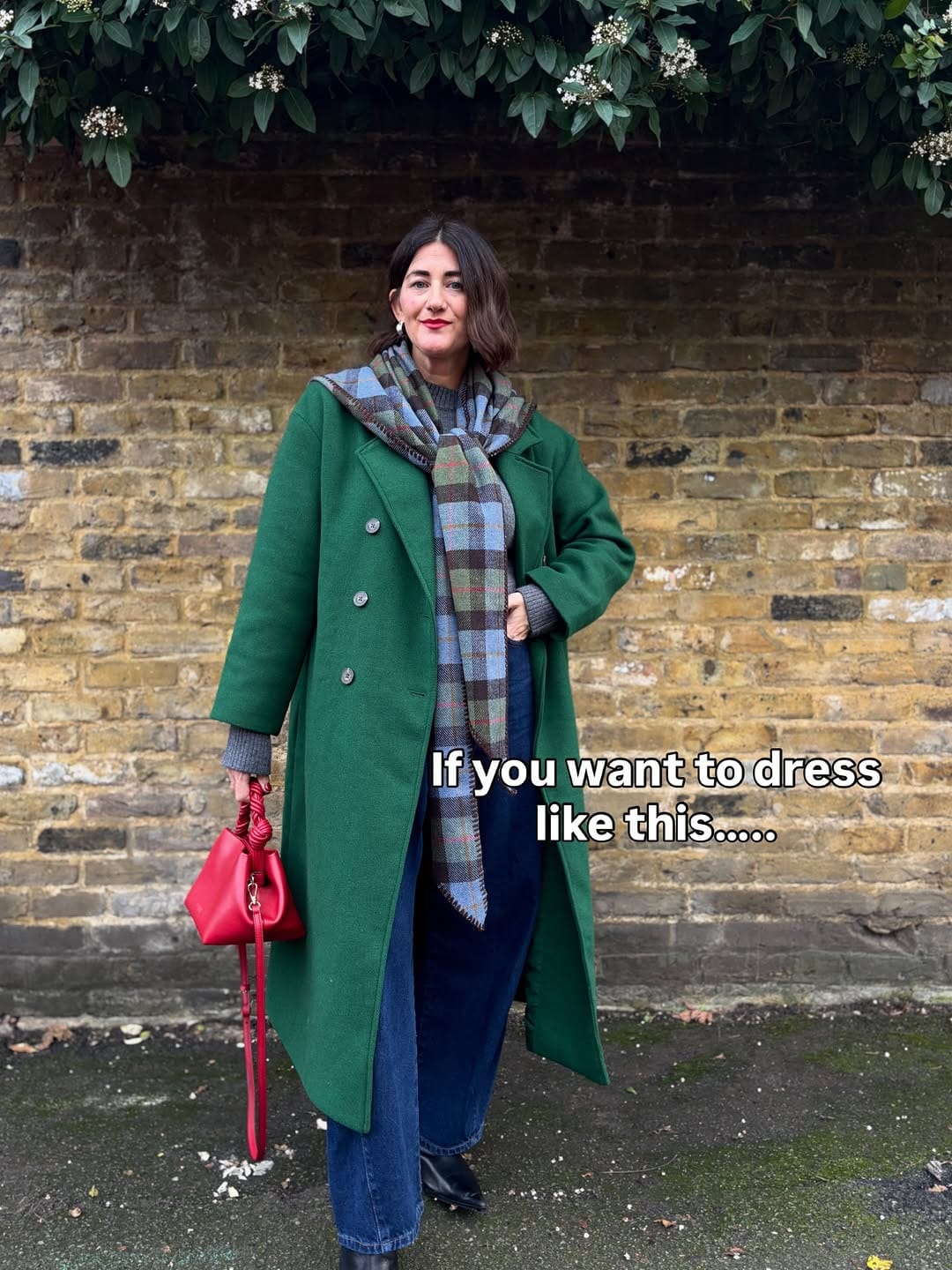 Post 8 by Nina Whitehead | Personal Stylist on Instagram (carousel)