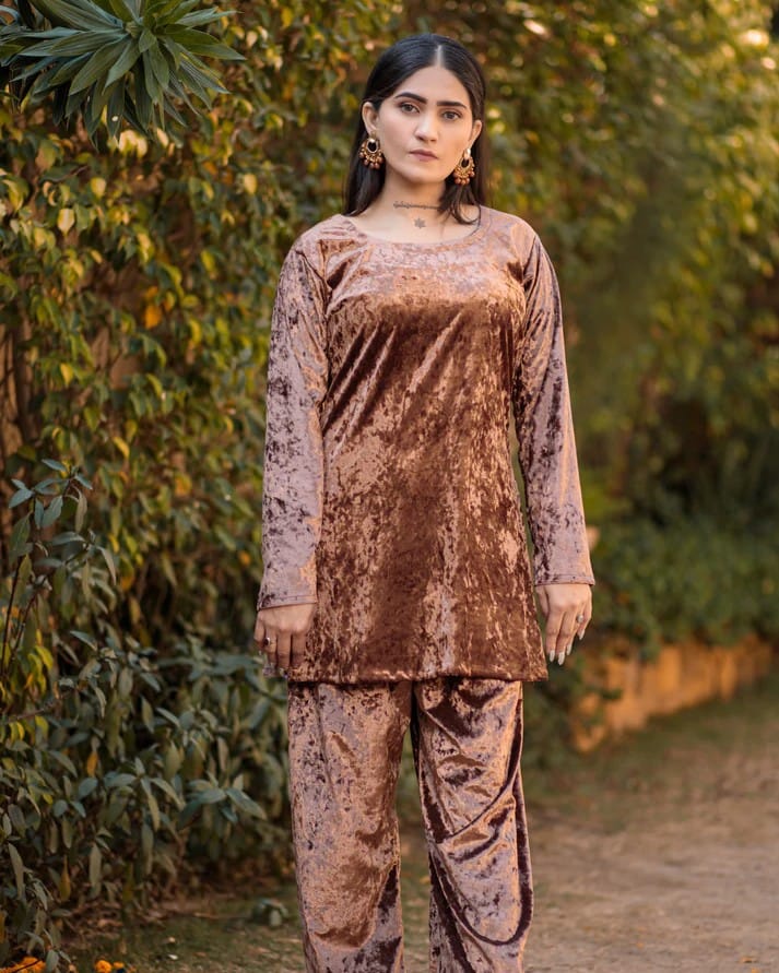 Post 4 by Areeba's Couture on Instagram (carousel)