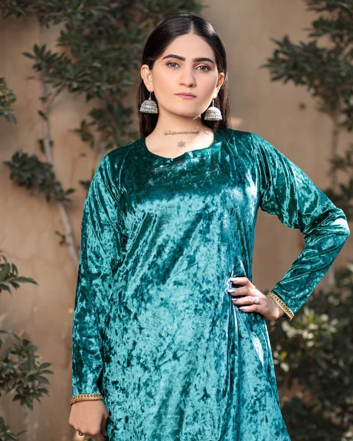 Post 3 by Areeba's Couture on Instagram (carousel)