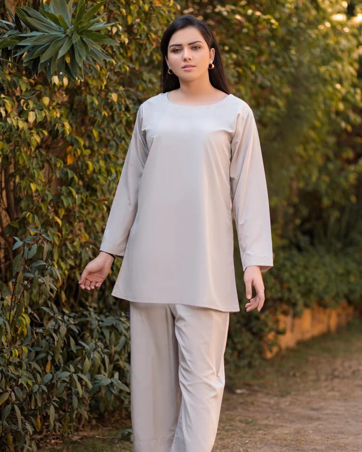 Post 8 by Areeba's Couture on Instagram (carousel)