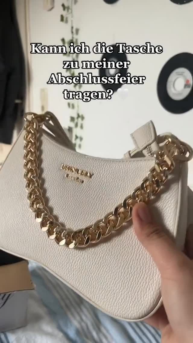 Post 9 by Princely London on Instagram (video)