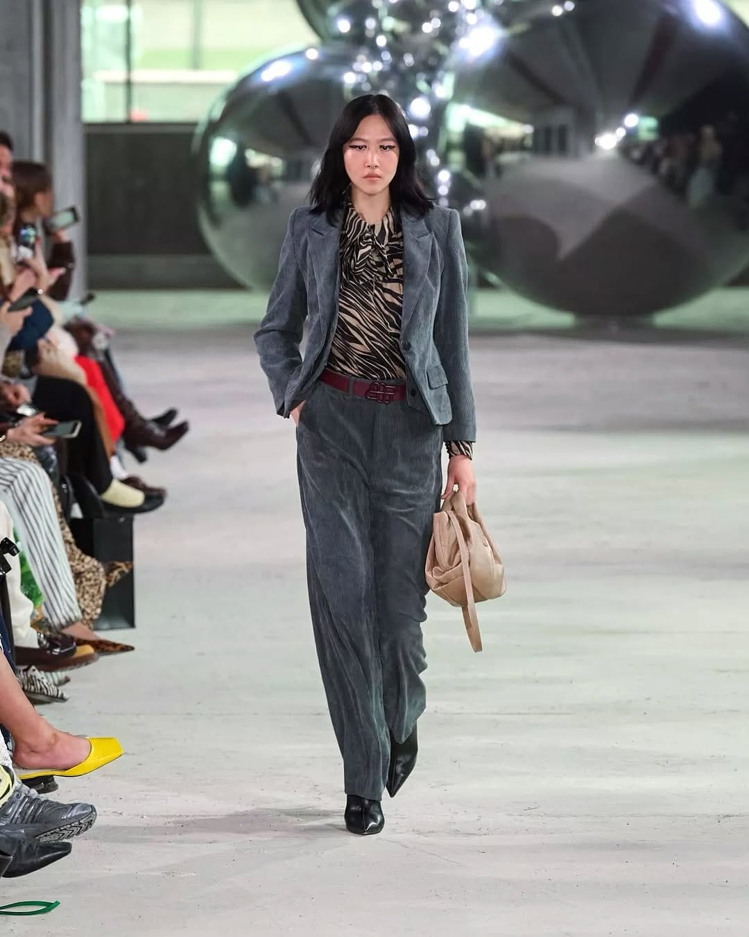 Post 5 by Mei Ki 姚美麒🇭🇰 on Instagram (carousel)