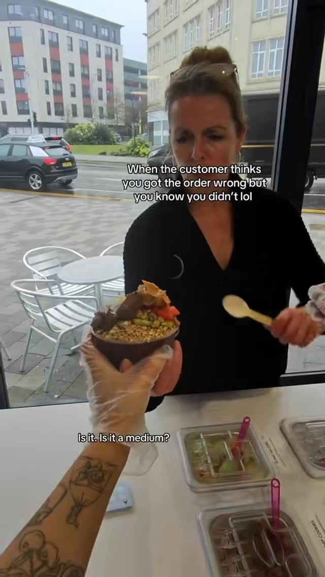 Post 8 by FROZZIYO on Instagram (video)